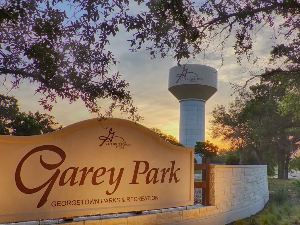 1524 Snowdrop Drive Georgetown TX 78628
