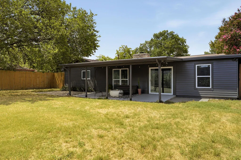 7312 Meadowood Drive Austin TX 78723