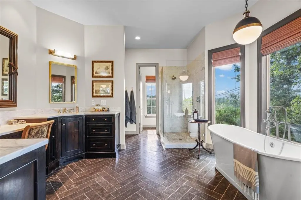 5201 Great Divide Drive Bee Cave TX 78738