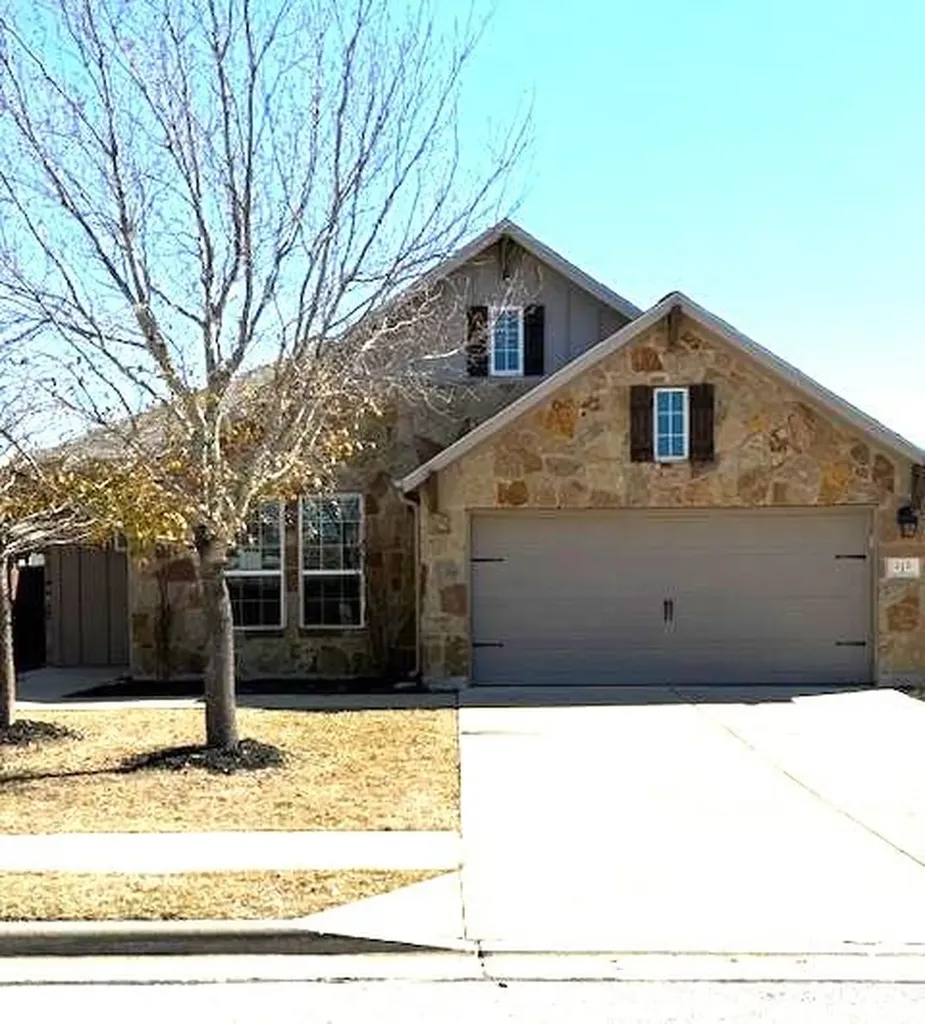 213 Peggy Drive Liberty Hill TX 78642