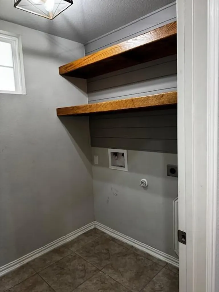 213 Peggy Drive Liberty Hill TX 78642