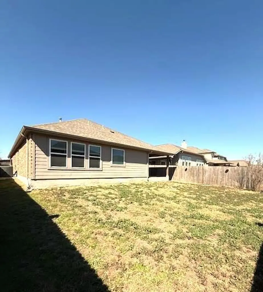213 Peggy Drive Liberty Hill TX 78642