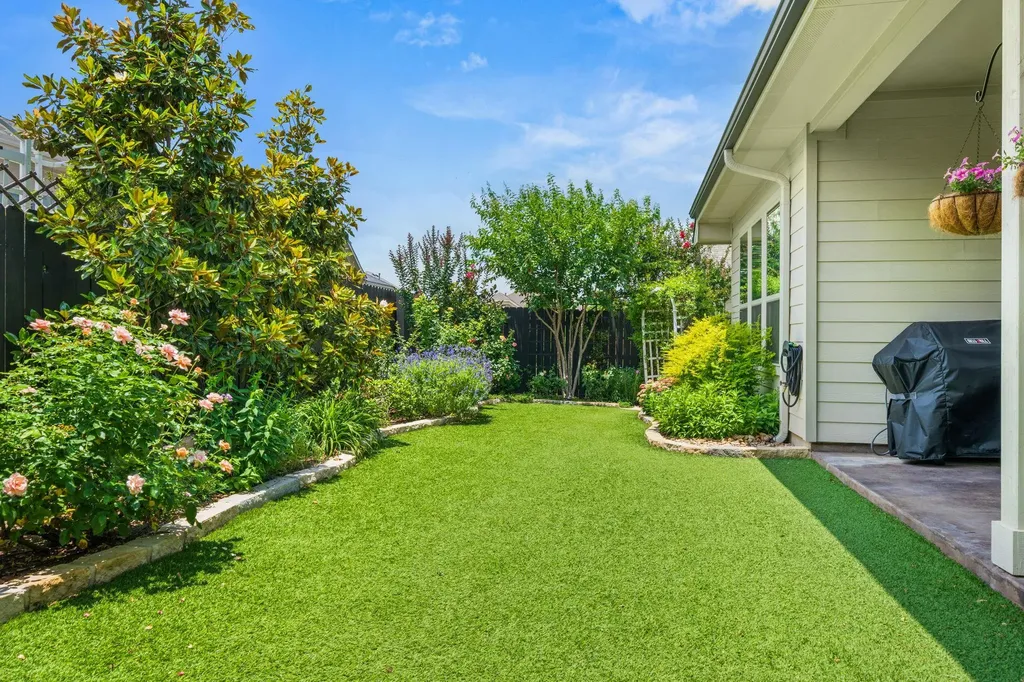 141 Falabella Trail Georgetown TX 78626