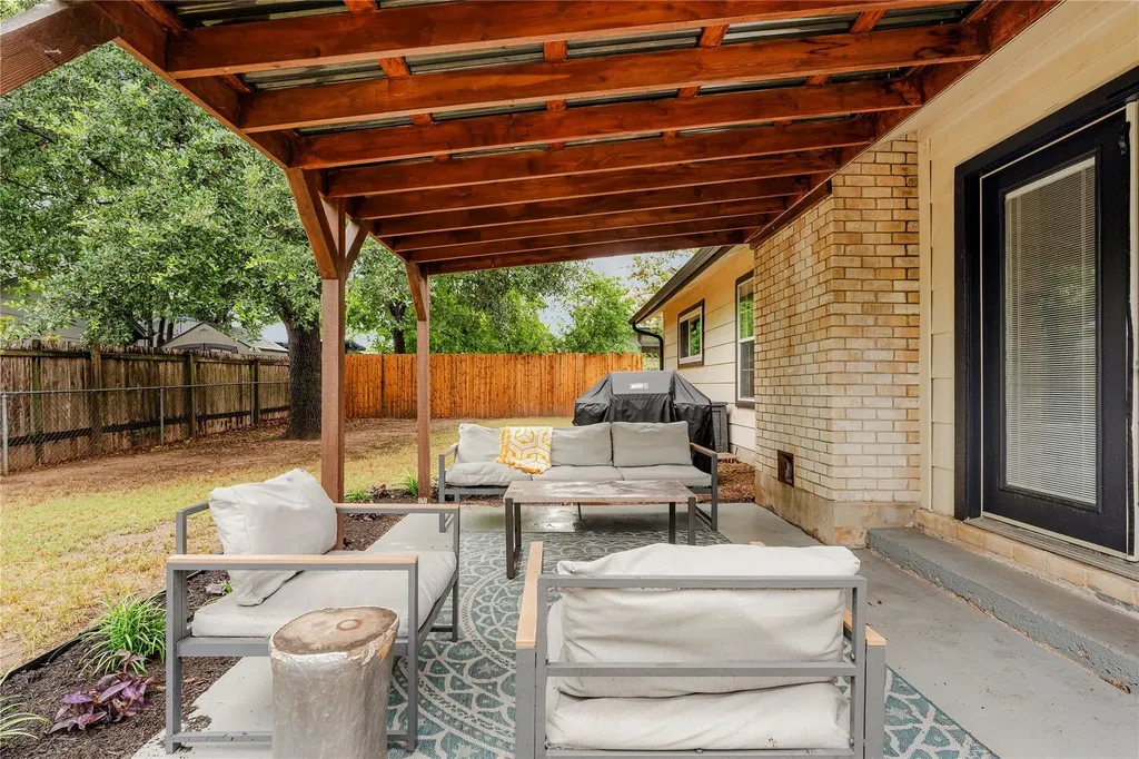 13008 Candlestick Place Austin TX 78727