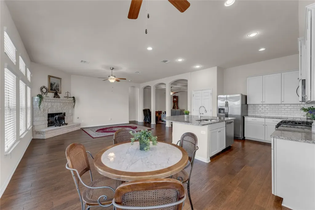 113 Mindy Way Liberty Hill TX 78642