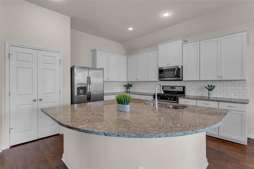 113 Mindy Way Liberty Hill TX 78642
