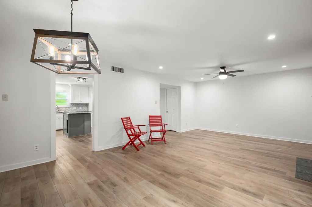 2009 Browning Drive Austin TX 78752