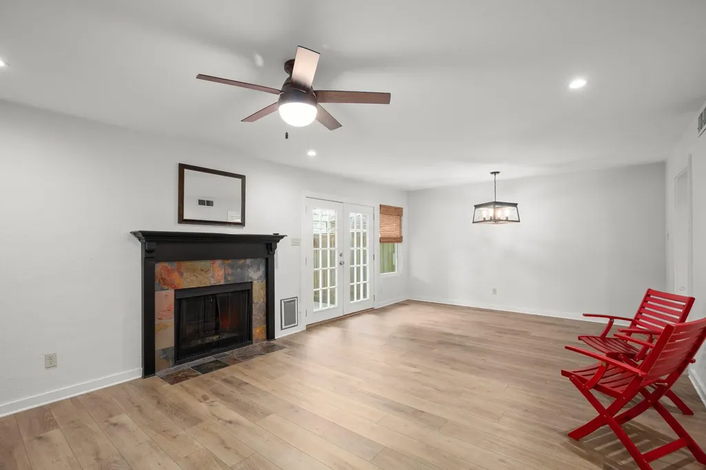 2009 Browning Drive Austin TX 78752