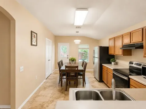 12604 Paloma Blanca Way Del Valle TX 78617