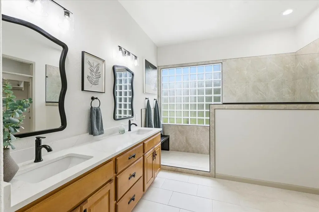 105 Mountain Laurel Way Georgetown TX 78633