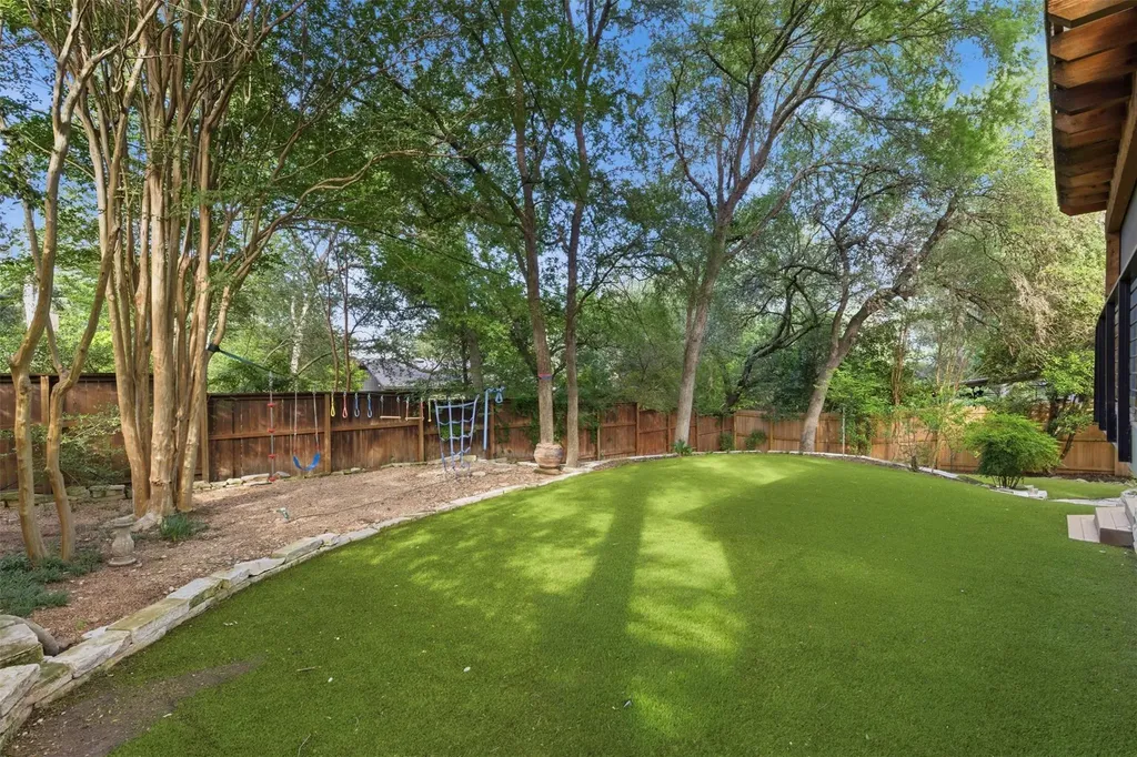 8710 Silverhill Lane Austin TX 78759