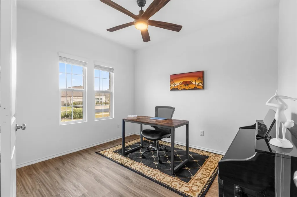 432 Wolf Springs Road Georgetown TX 78628