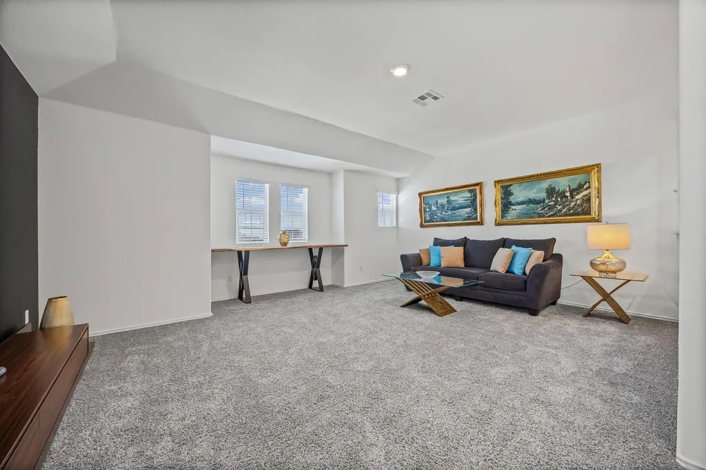 432 Wolf Springs Road Georgetown TX 78628