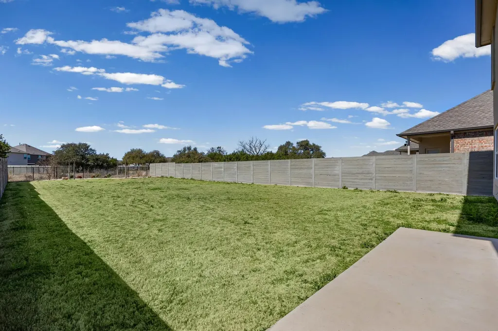 432 Wolf Springs Road Georgetown TX 78628