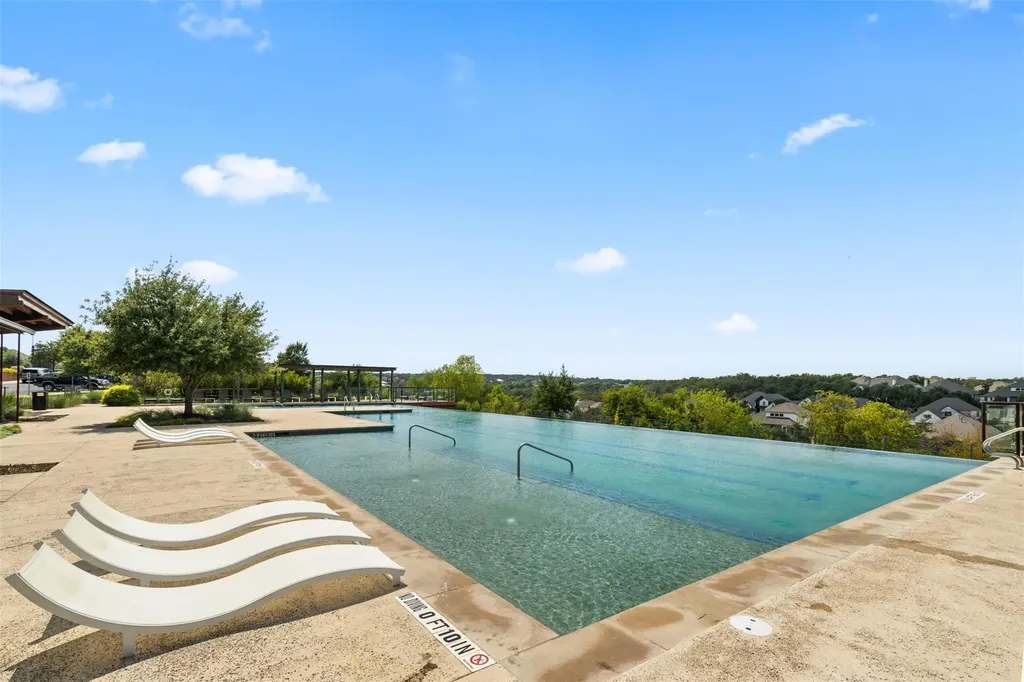 432 Wolf Springs Road Georgetown TX 78628