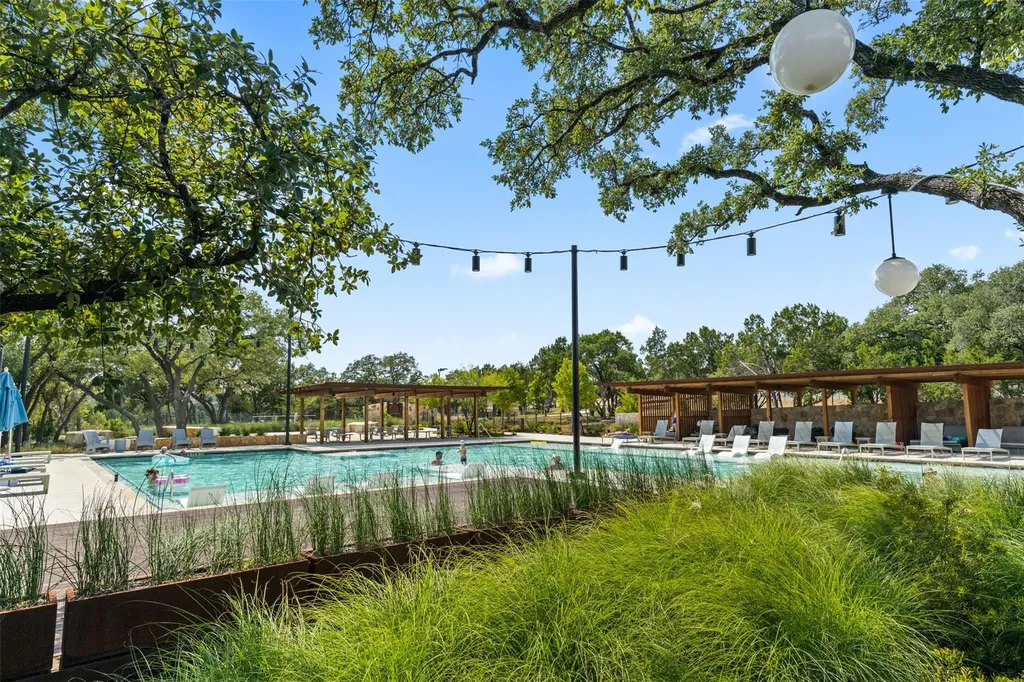 432 Wolf Springs Road Georgetown TX 78628