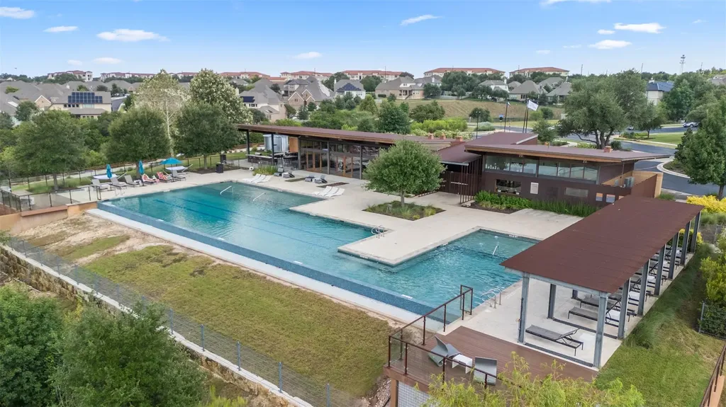 432 Wolf Springs Road Georgetown TX 78628