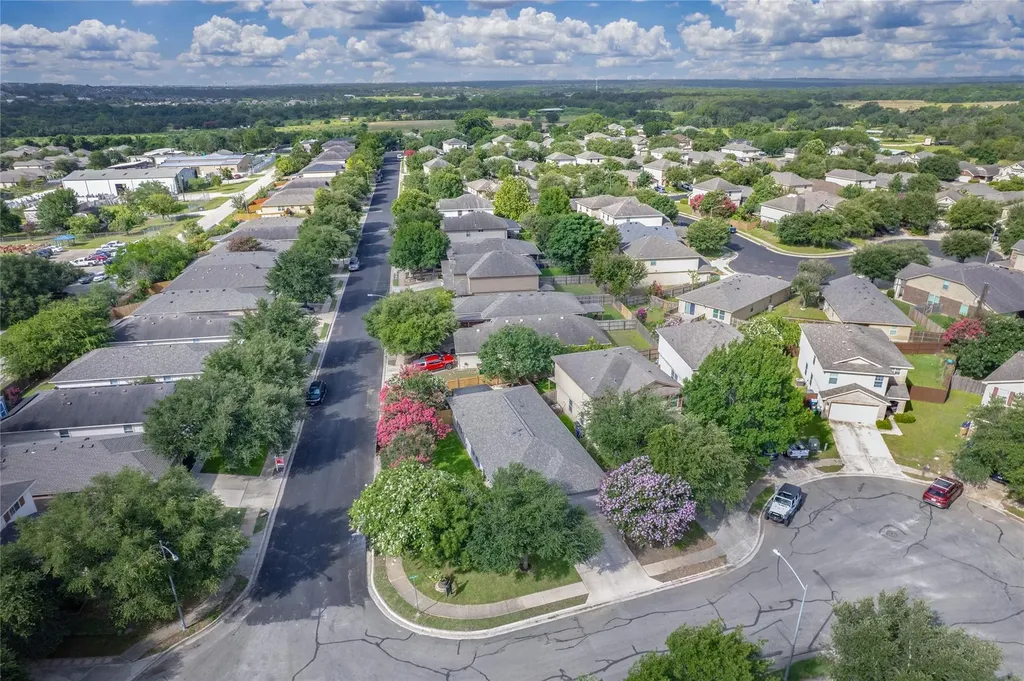 101 Texas Ash Cove Manchaca TX 78652