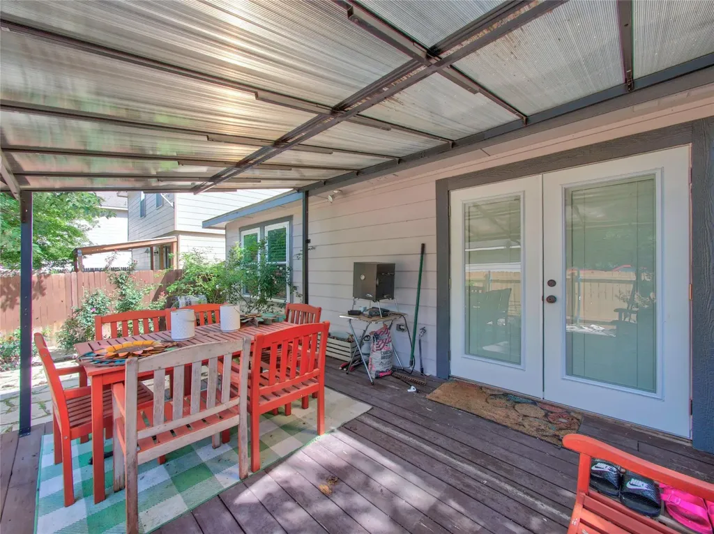 101 Texas Ash Cove Manchaca TX 78652