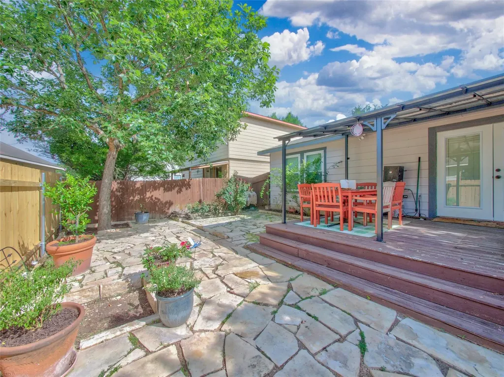 101 Texas Ash Cove Manchaca TX 78652