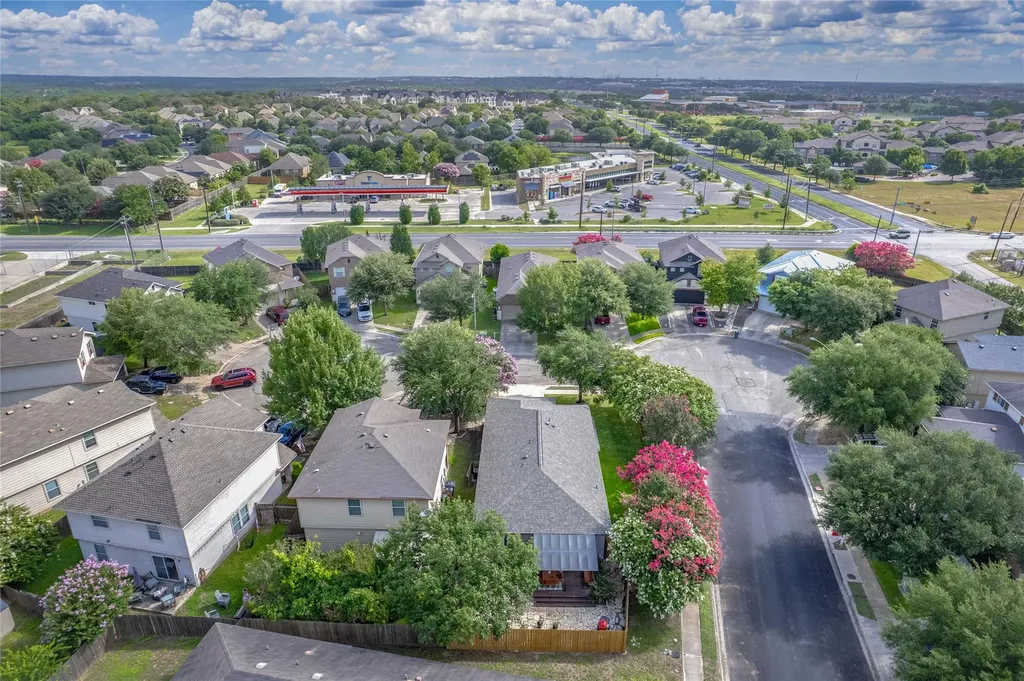 101 Texas Ash Cove Manchaca TX 78652