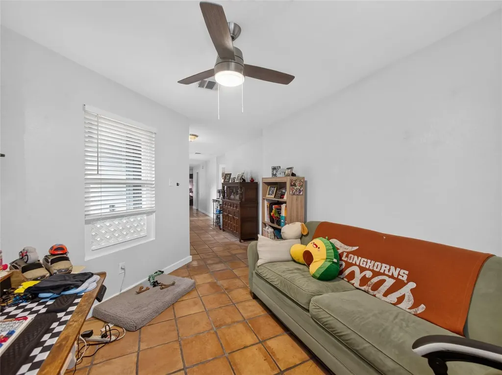 101 Texas Ash Cove Manchaca TX 78652