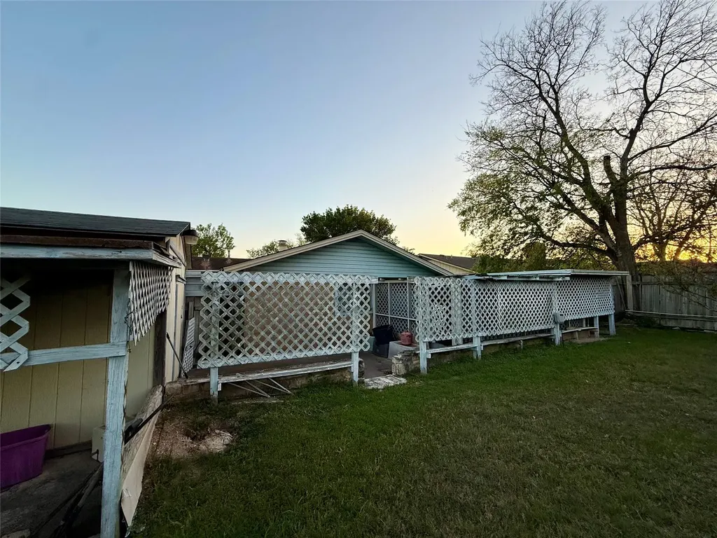 100 Skyloop Drive Austin TX 78745