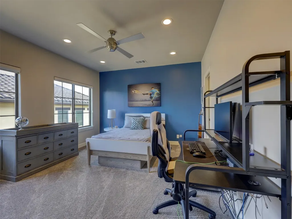 11805 Pleasant Panorama View Austin TX 78738