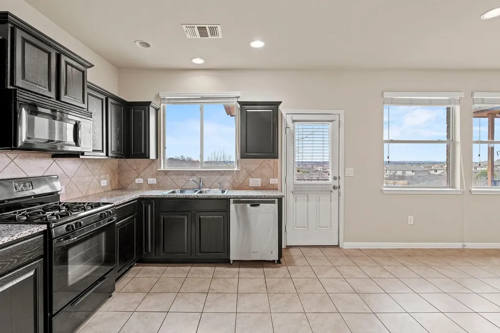 1001 Zodiac Lane Round Rock TX 78665