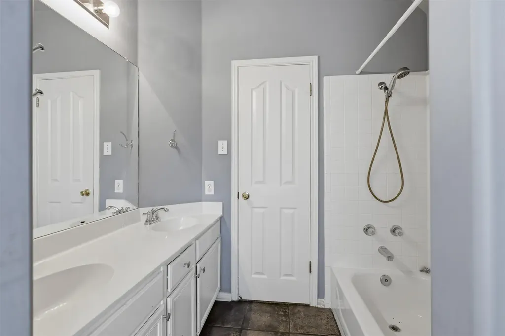 5813 Miramonte Drive Austin TX 78759