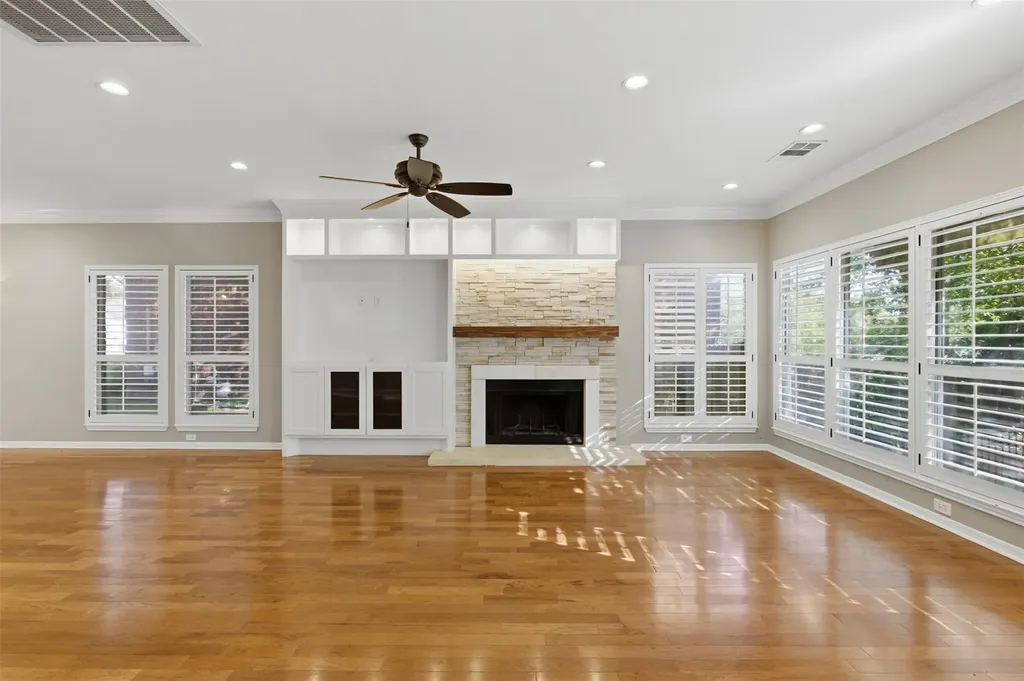 5813 Miramonte Drive Austin TX 78759