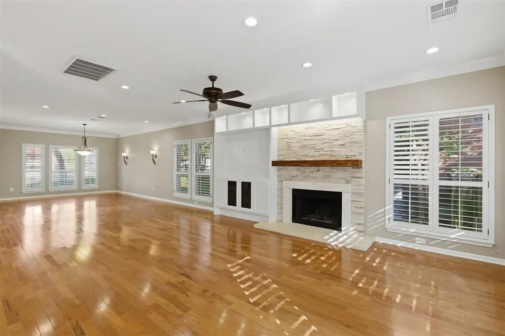 5813 Miramonte Drive Austin TX 78759