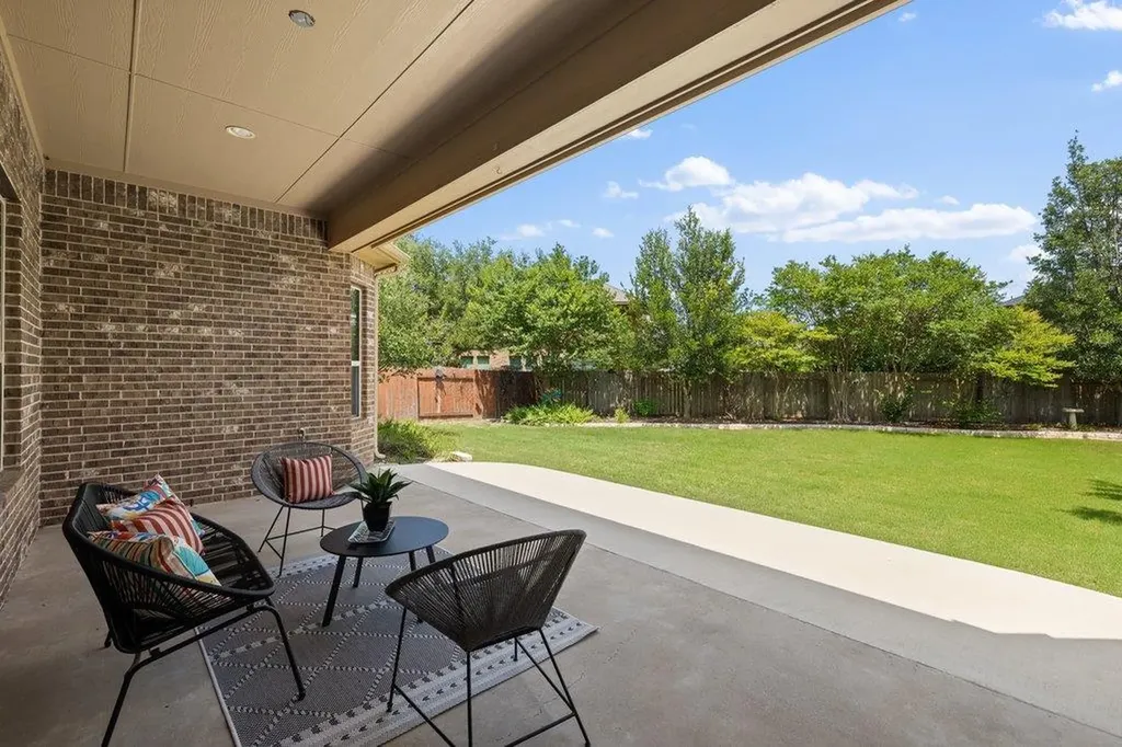 2120 Peoria Drive Leander TX 78641