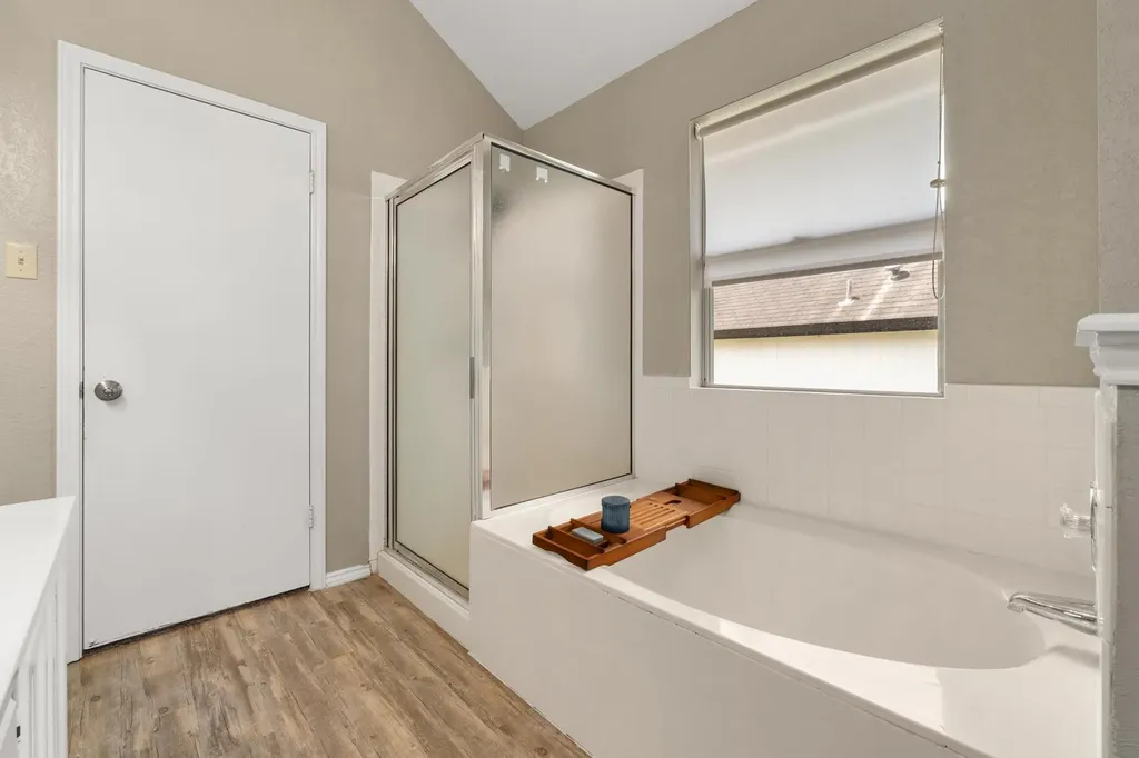 10512 Watchful Fox Drive Austin TX 78748