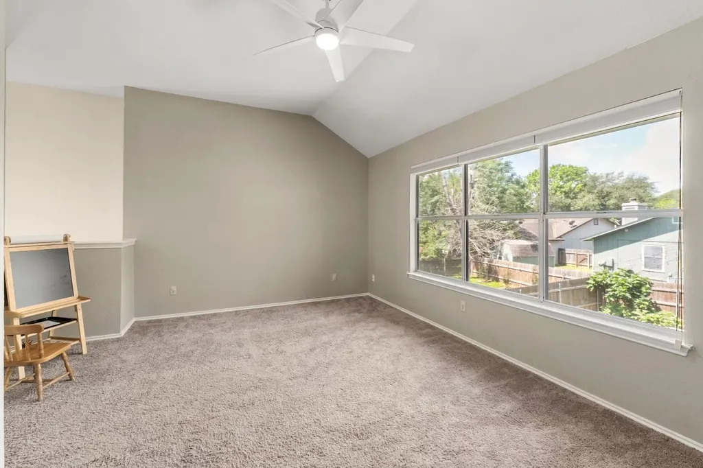 10512 Watchful Fox Drive Austin TX 78748