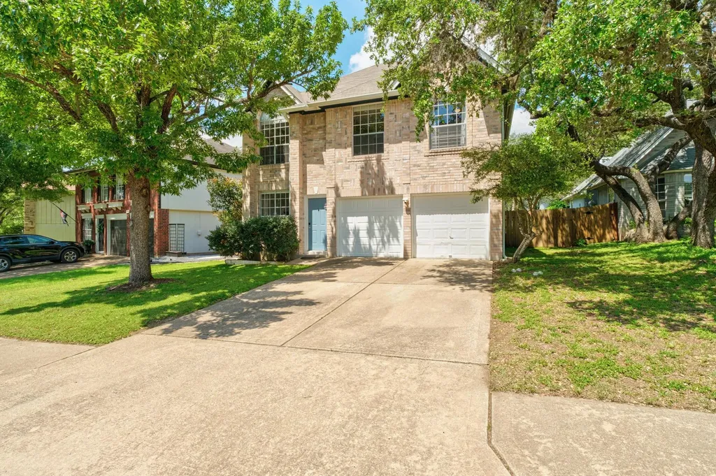 10512 Watchful Fox Drive Austin TX 78748