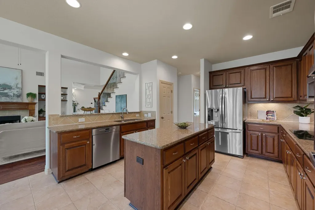 111 Sand Hills Cove Georgetown TX 78628