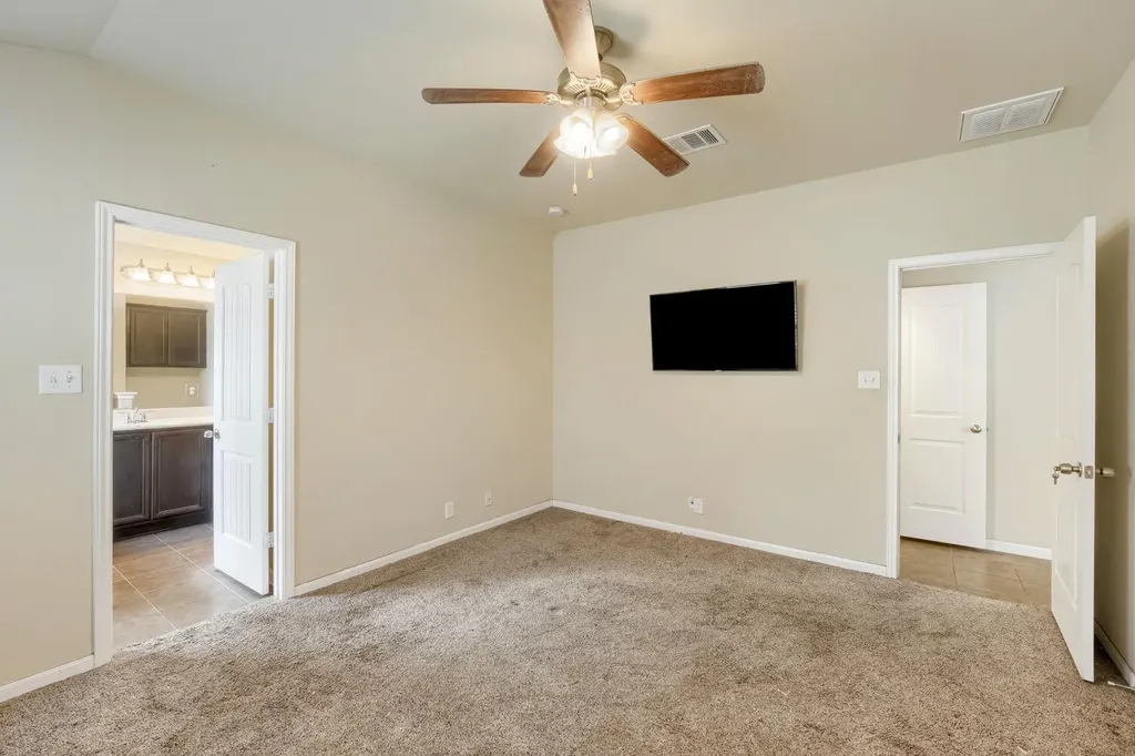 865 Heritage Springs Trail Round Rock TX 78664