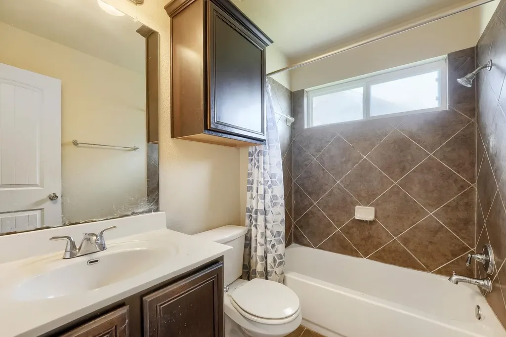 865 Heritage Springs Trail Round Rock TX 78664