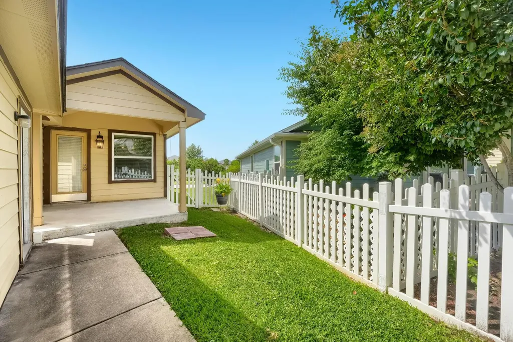 865 Heritage Springs Trail Round Rock TX 78664