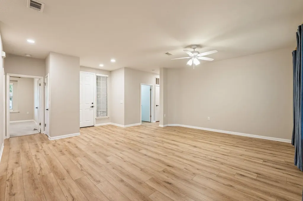 137 Trail Rider Way Georgetown TX 78633