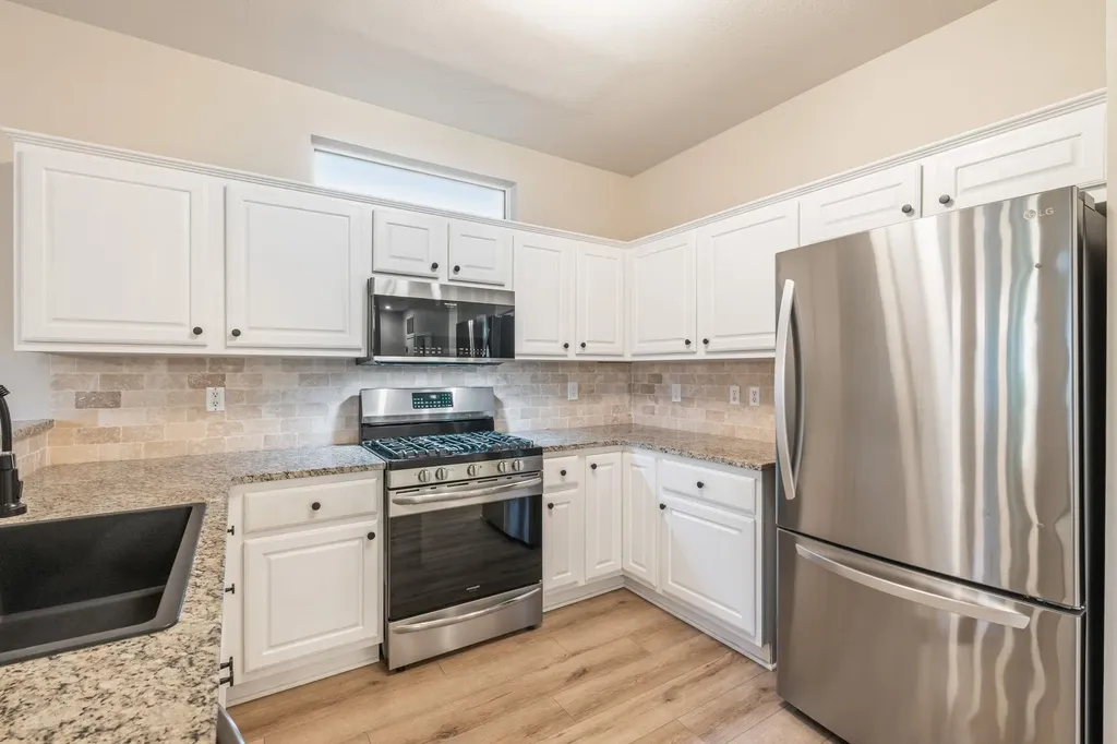 137 Trail Rider Way Georgetown TX 78633