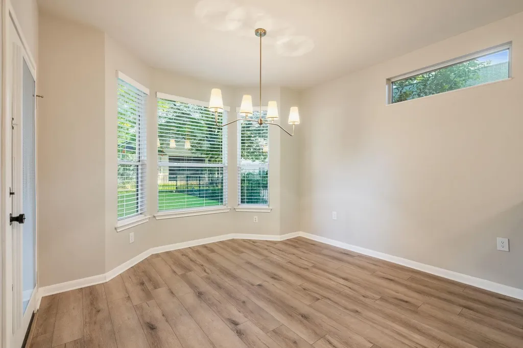 137 Trail Rider Way Georgetown TX 78633