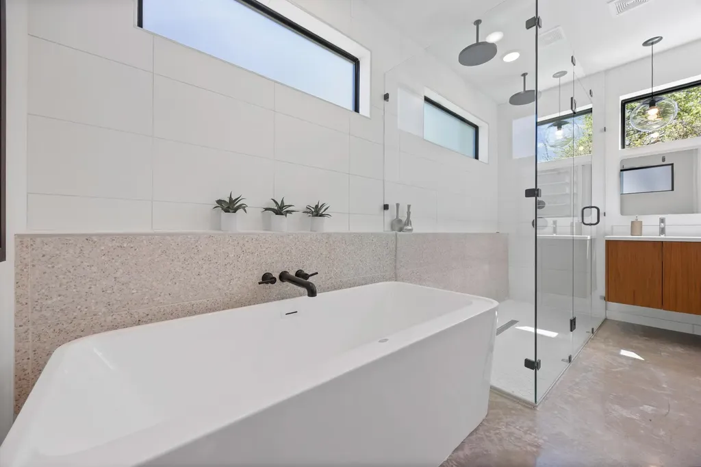 480 Starlight Village Loop Leander TX 78641