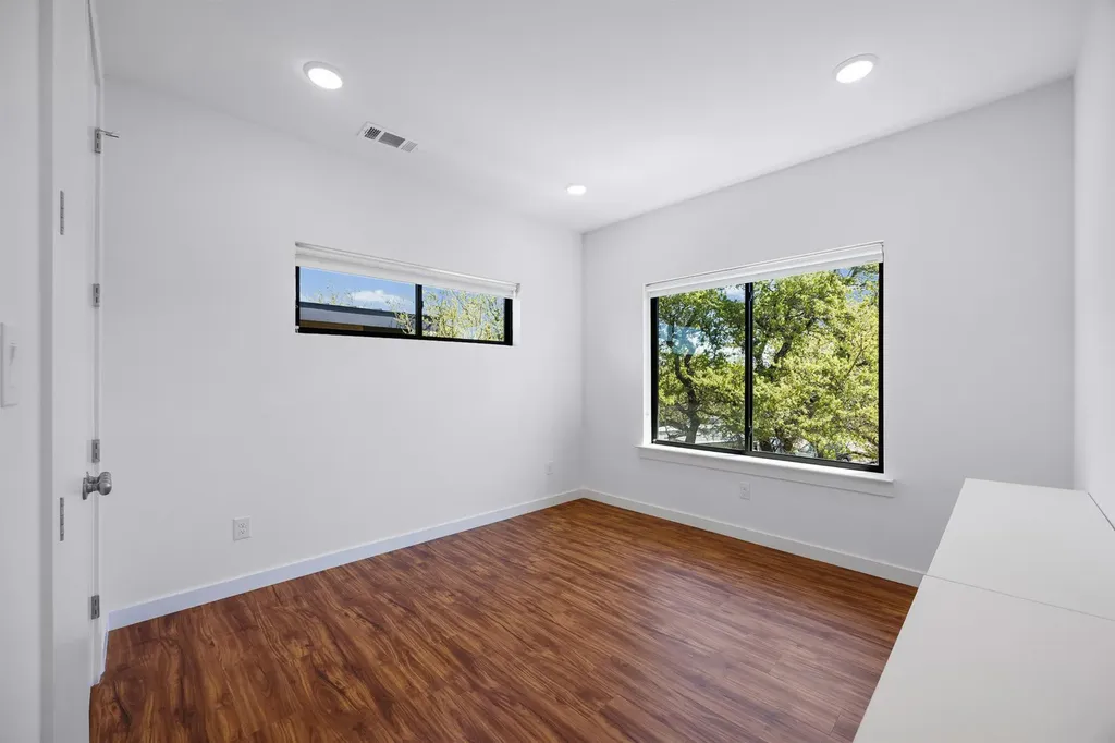 480 Starlight Village Loop Leander TX 78641