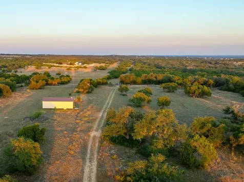 3230 W Fitzhugh Road Dripping Springs TX 78620