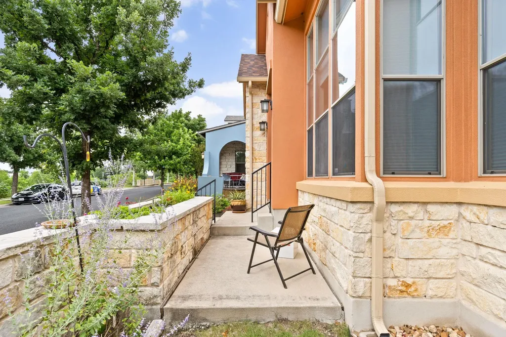 2632 Tom Miller Street Austin TX 78723