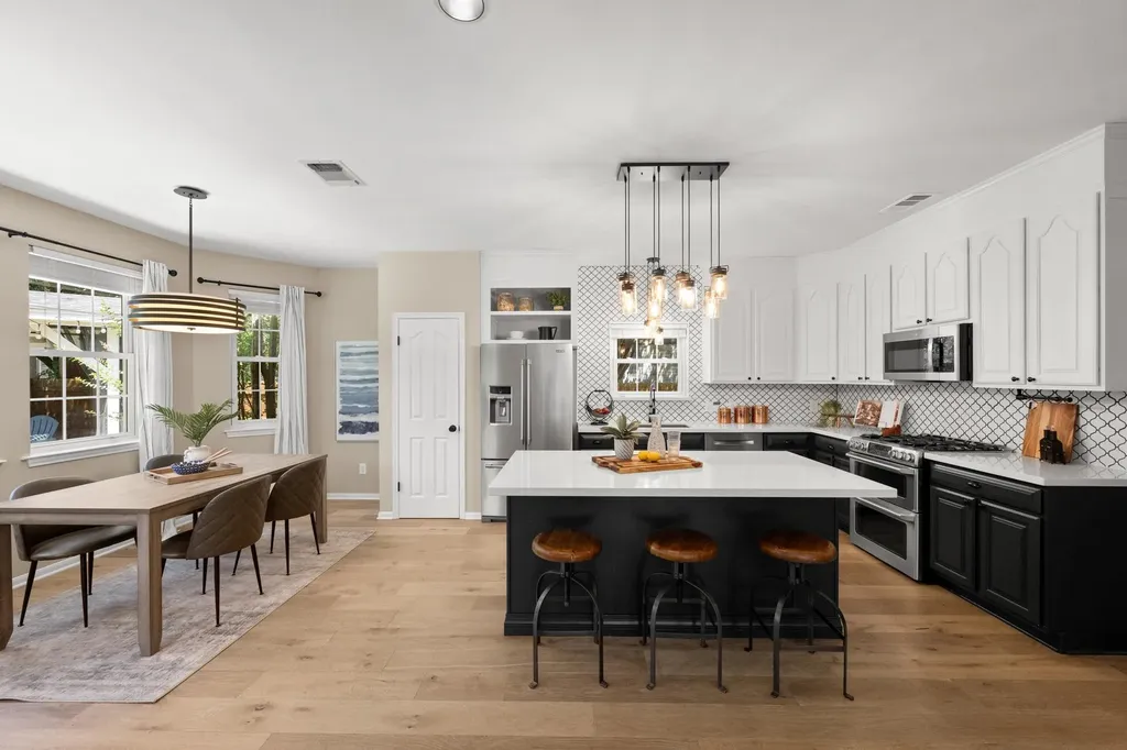 13006 Tantivy Drive Austin TX 78729