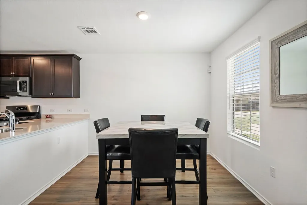 17813 Willacy Cove Elgin TX 78621