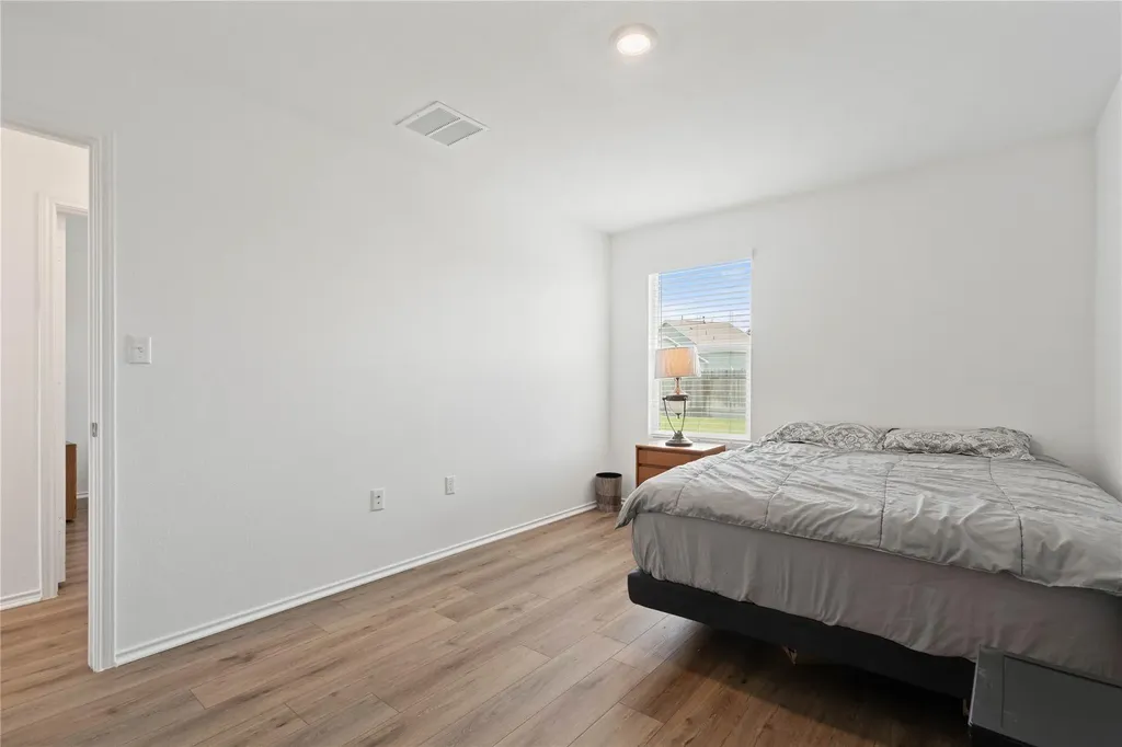 17813 Willacy Cove Elgin TX 78621